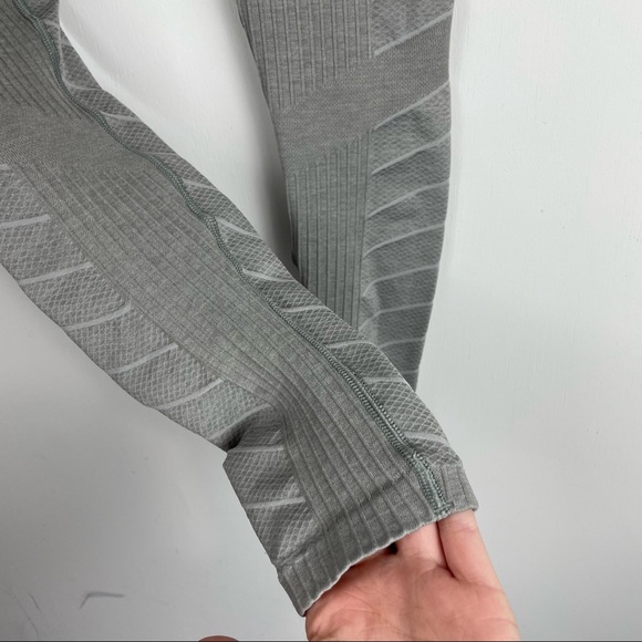 BLANQI Grey Sport Support Maternity Athletic Contour Leggings Sz Small - Picture 8 of 13